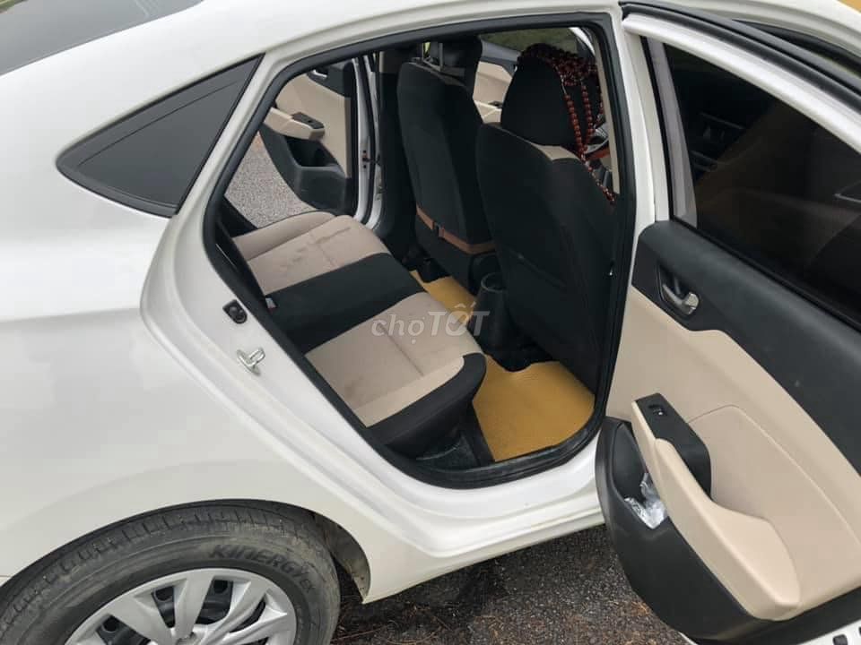 Cần bán Accent 2019 số sàn, màu trắng. Mua bán Ô tô tại Quận Gò Vấp Tp Hồ Chí Minh được đăng bởi Xuân Trường hình 7