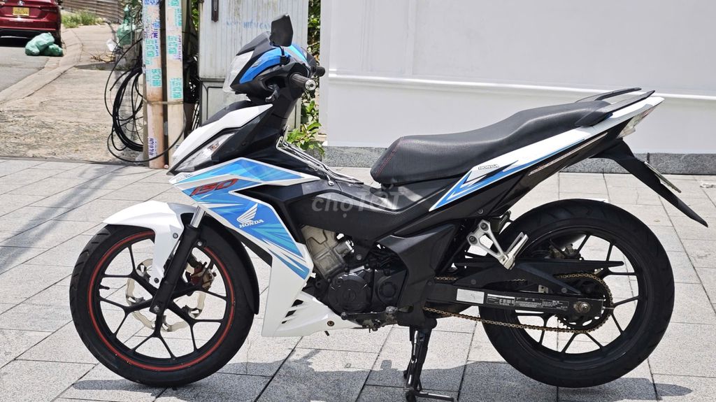 Honda Winner V1 Trắng Xanh Đen