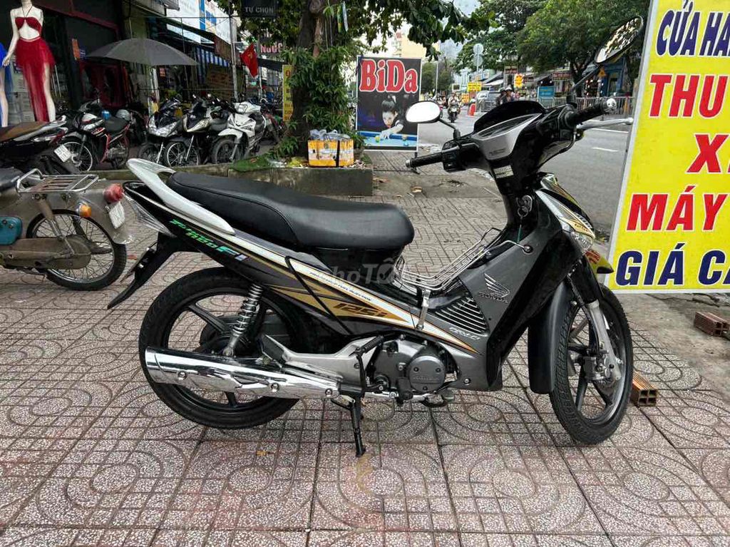 Honda Future Neo FI 2009 Đen bạc. Mua bán Xe máy tại Quận Tân Phú Tp Hồ Chí Minh được đăng bởi Tin hình 1