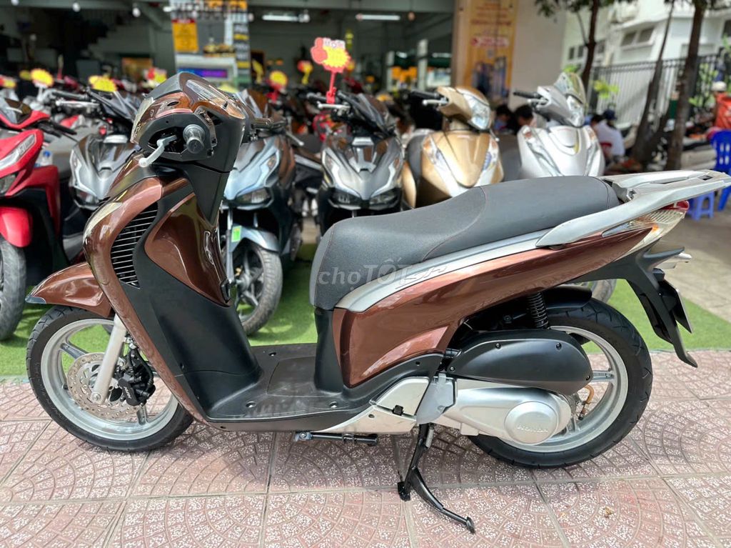 Sh VN Mẫu Ý 3 Cục 150cc 2011 bs 59c2-08573. Mua bán Xe máy tại Quận Phú Nhuận Tp Hồ Chí Minh được đăng bởi xe39com hình 9