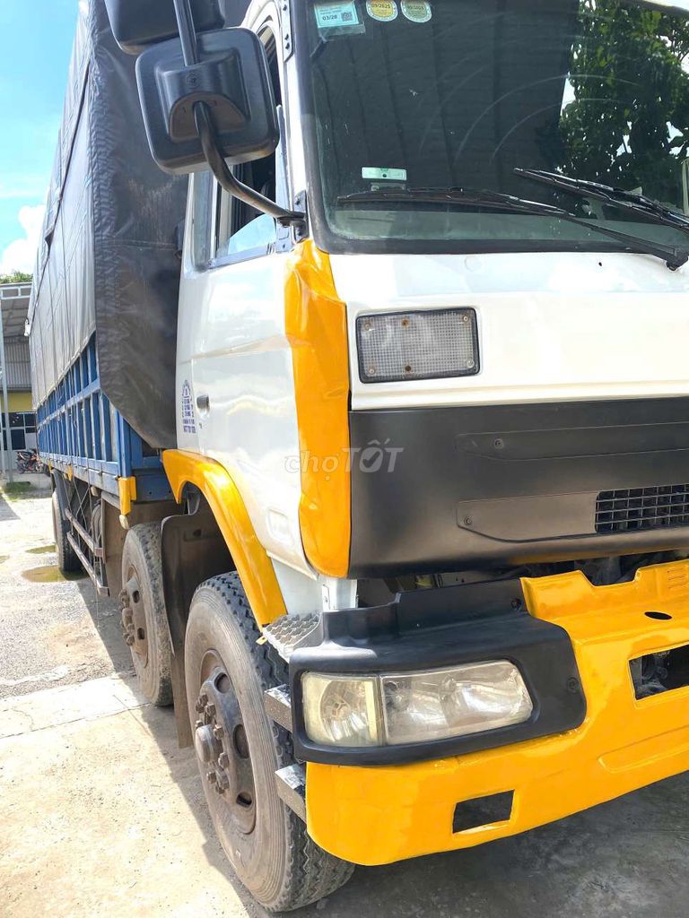 chính chủ bán dongfeng 8 tấn thùng dài 9m7. Mua bán Xe tải, xe ben tại Thị xã Tân Uyên Bình Dương được đăng bởi Lý Hồng Nhi hình 3