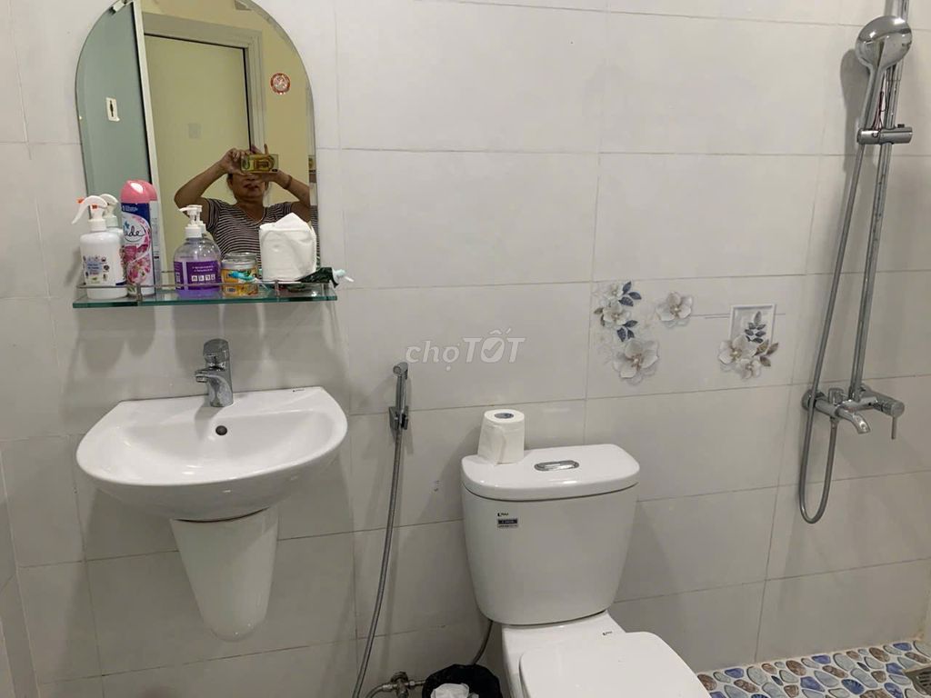 TL CHO THUÊ NHÀ 1T2L + SÂN THƯỢNG 5*18 4PN 5WC CỐ NỘI THẤT LIÊN PHƯỜNG