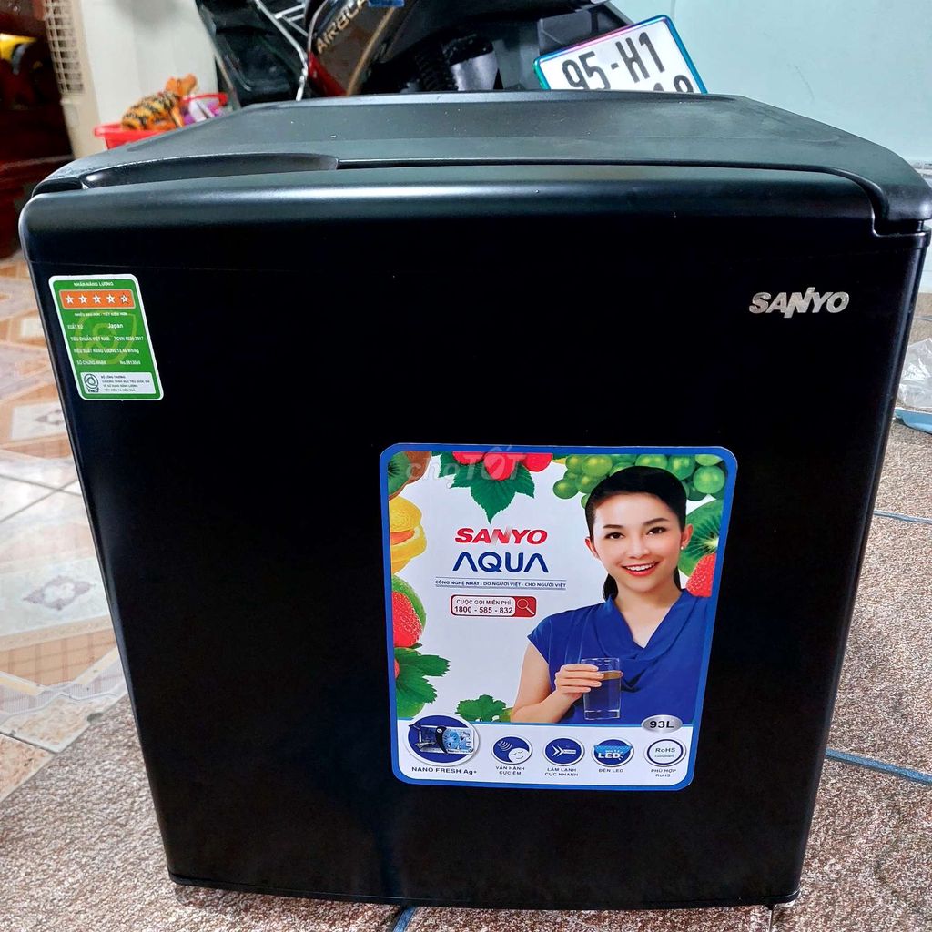 Tủ lạnh mini Sanyo 50L Đen. Mua bán Tủ lạnh tại Quận Ninh Kiều Cần Thơ được đăng bởi ĐIỆN LẠNH HOÀNG KHẢI hình 1