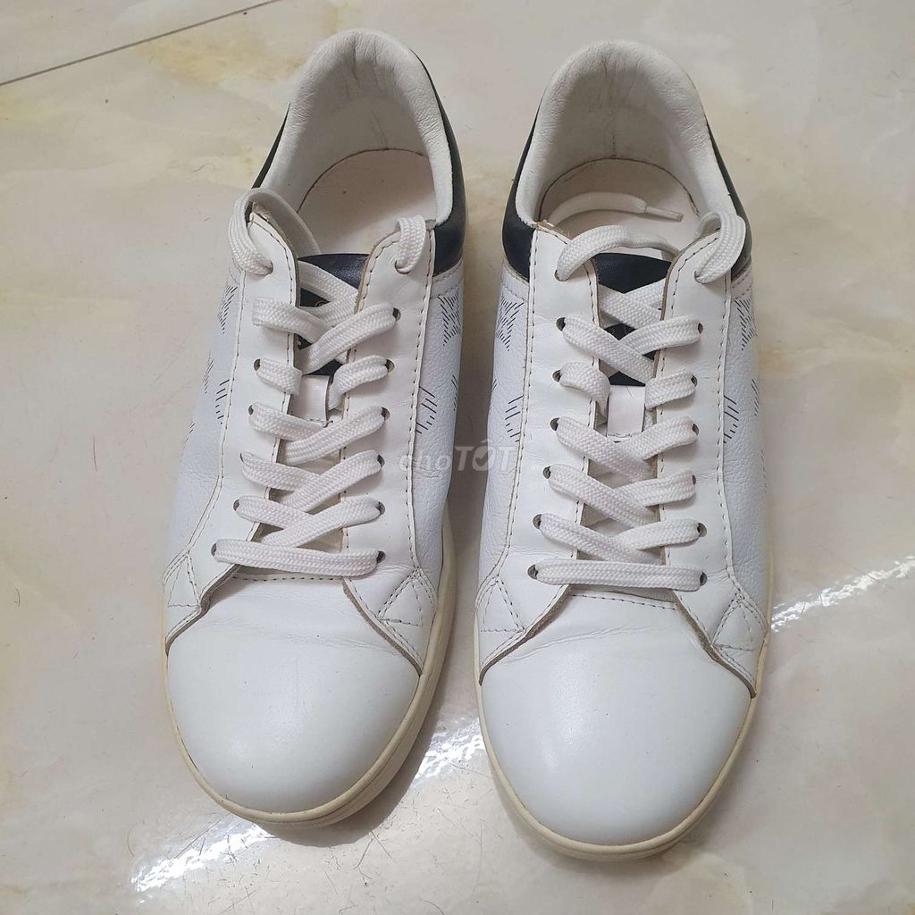 Giày thể thao Louis Vuitton trắng size 40. Mua bán Giày dép tại Quận Ngô Quyền Hải Phòng được đăng bởi Khanh Quoc hình 1