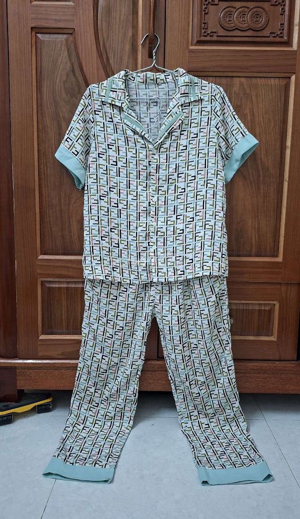 Đồ bộ mặc nhà nữ lụa Freesize. Mua bán Quần áo tại Quận Bình Thạnh Tp Hồ Chí Minh được đăng bởi Tiệm tạp hóa Minh An hình 1