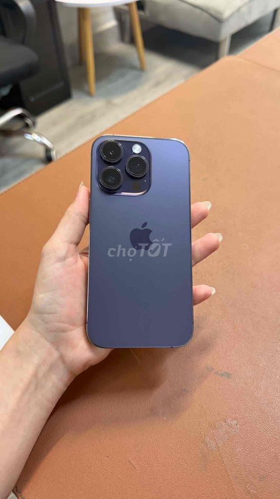 Apple iPhone 14 Pro 128GB VN/A. Mua bán Điện thoại tại Huyện Tiểu Cần Trà Vinh được đăng bởi Khánh hình 1