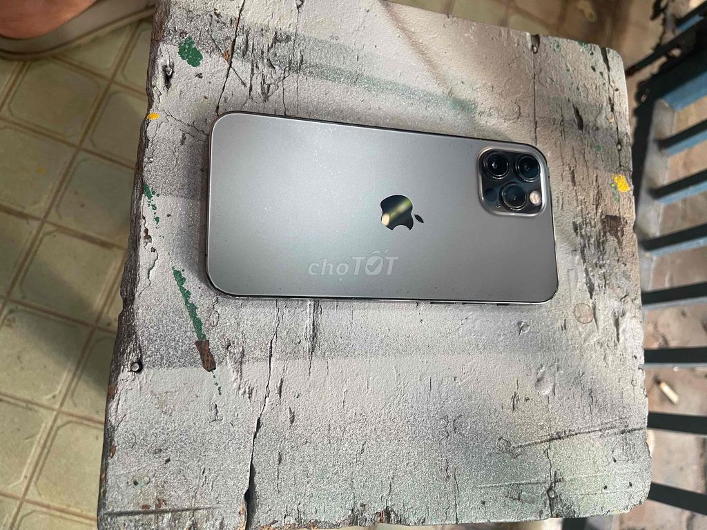 Apple iPhone 12 Pro 256GB Xám. Mua bán Điện thoại tại Quận Hải Châu Đà Nẵng được đăng bởi Tân hình 1