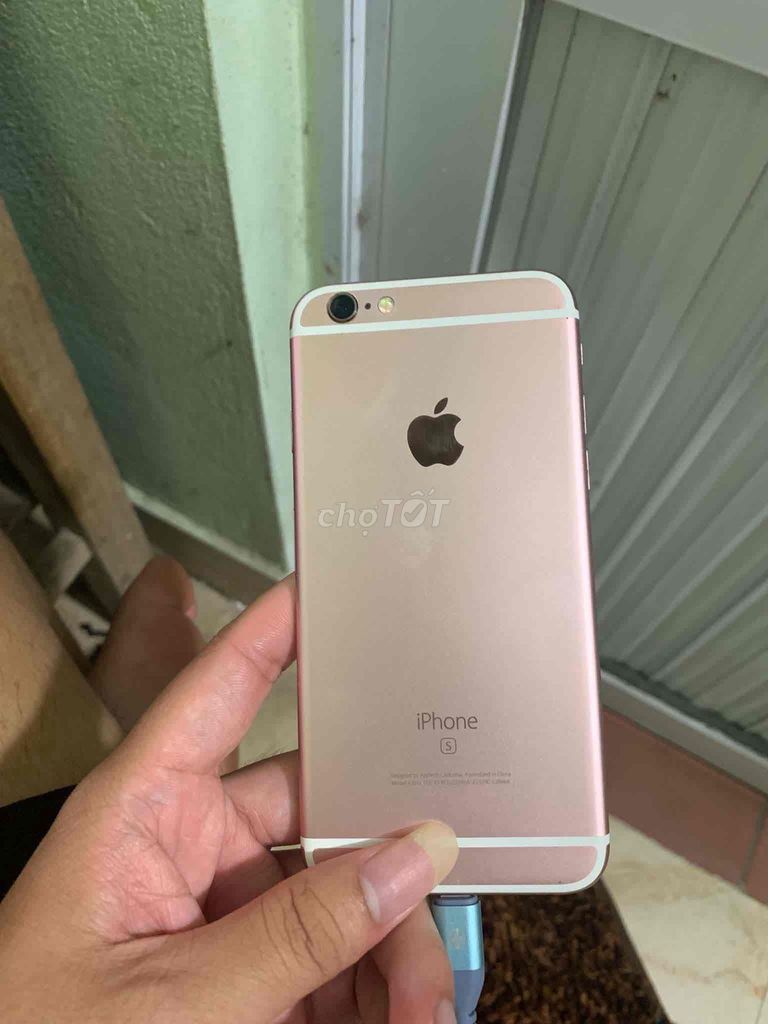 Apple iPhone 6s Vàng hồng 16GB/32GB/64GB. Mua bán Điện thoại tại Huyện Yên Lạc Vĩnh Phúc được đăng bởi Trần Văn Phúc hình 1