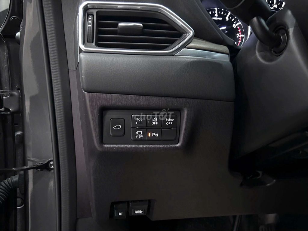 Mazda CX 8- Xe GĐ-Như Mới. Mua bán Ô tô tại Quận 1 Tp Hồ Chí Minh được đăng bởi Luxury Kar Chuyên Xe Đẹp  hình 10