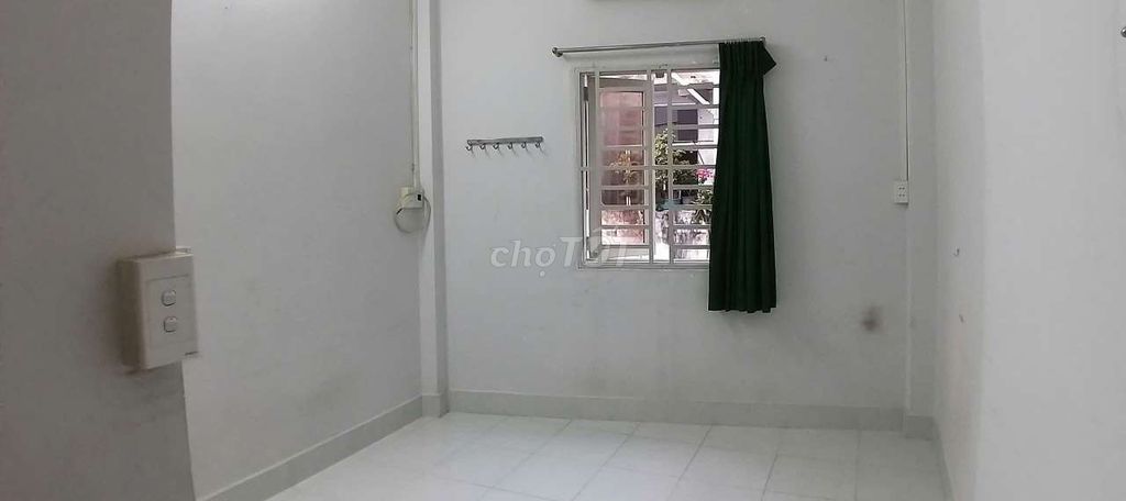 Cho thuê phòng gần ngã tư Phú Nhuận