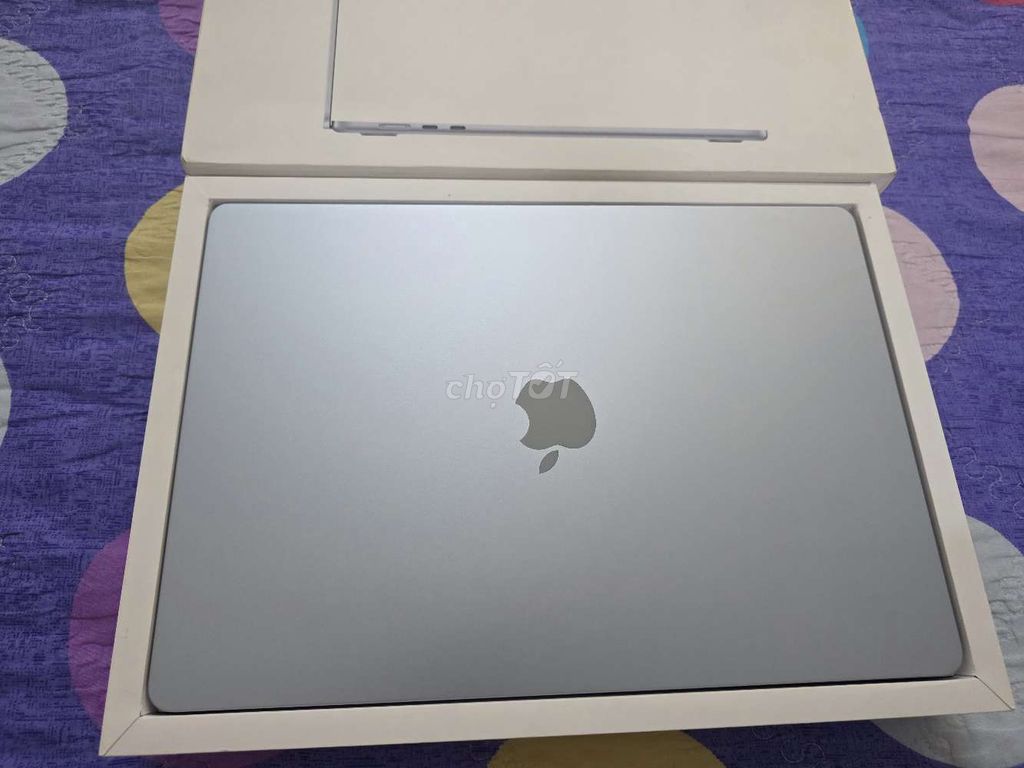 Macbook air m4 15inch sky blue mới xạc 4 lần. Mua bán Laptop tại Quận Gò Vấp Tp Hồ Chí Minh được đăng bởi Tuấn hình 1