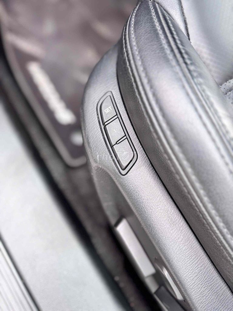 Mazda 6 2017 2.0L Premium - 100000 km. Mua bán Ô tô tại Quận Gò Vấp Tp Hồ Chí Minh được đăng bởi Ms Thư  hình 9