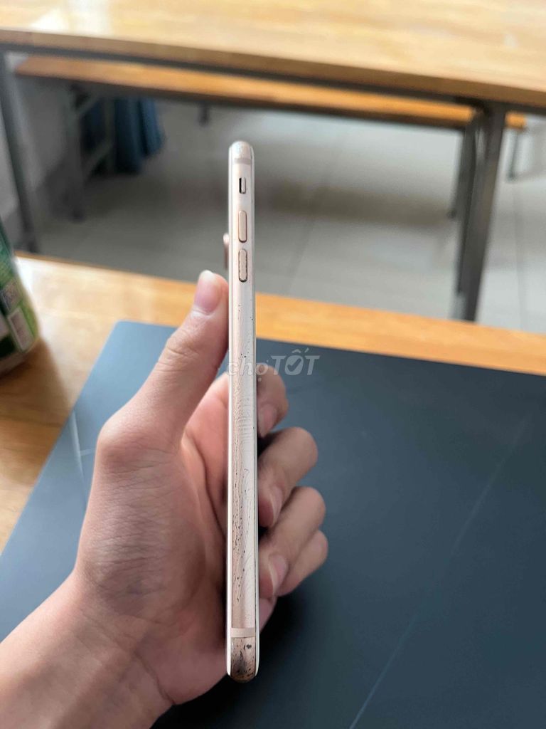 Pass iphone 8 plus dư không dùng