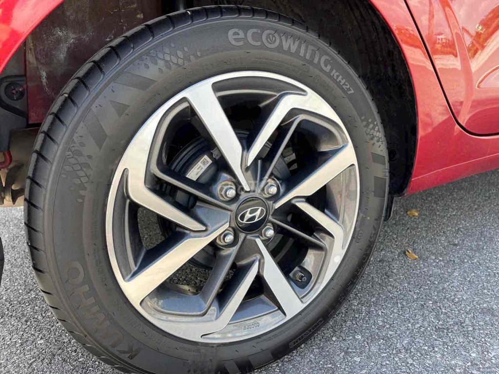 Hyundai Grand i10 2023 1.2 AT - 27000 km. Mua bán Ô tô tại Thành phố Thái Bình Thái Bình được đăng bởi nguyễn Quốc thành hình 6