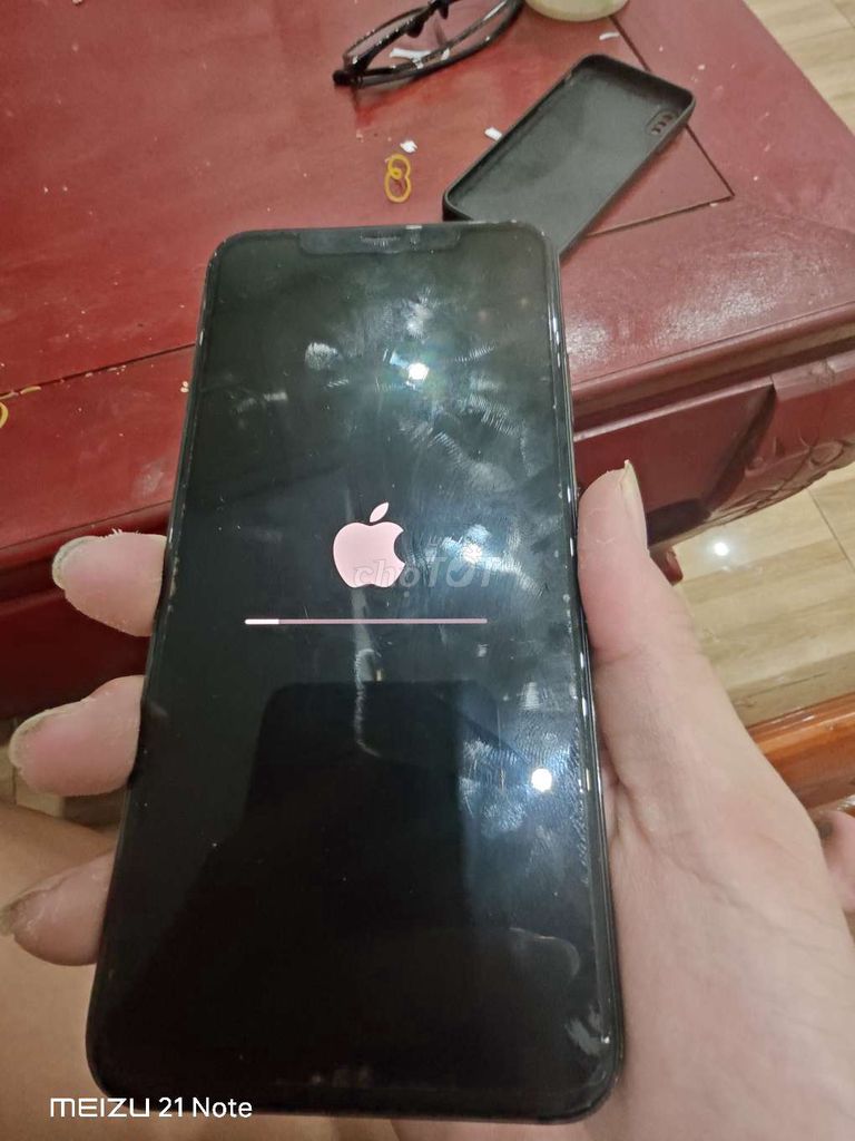 Apple iPhone XS Max 64GB Đen Đã dùng. Mua bán Điện thoại tại Huyện Trảng Bom Đồng Nai được đăng bởi Gia Khang hình 1