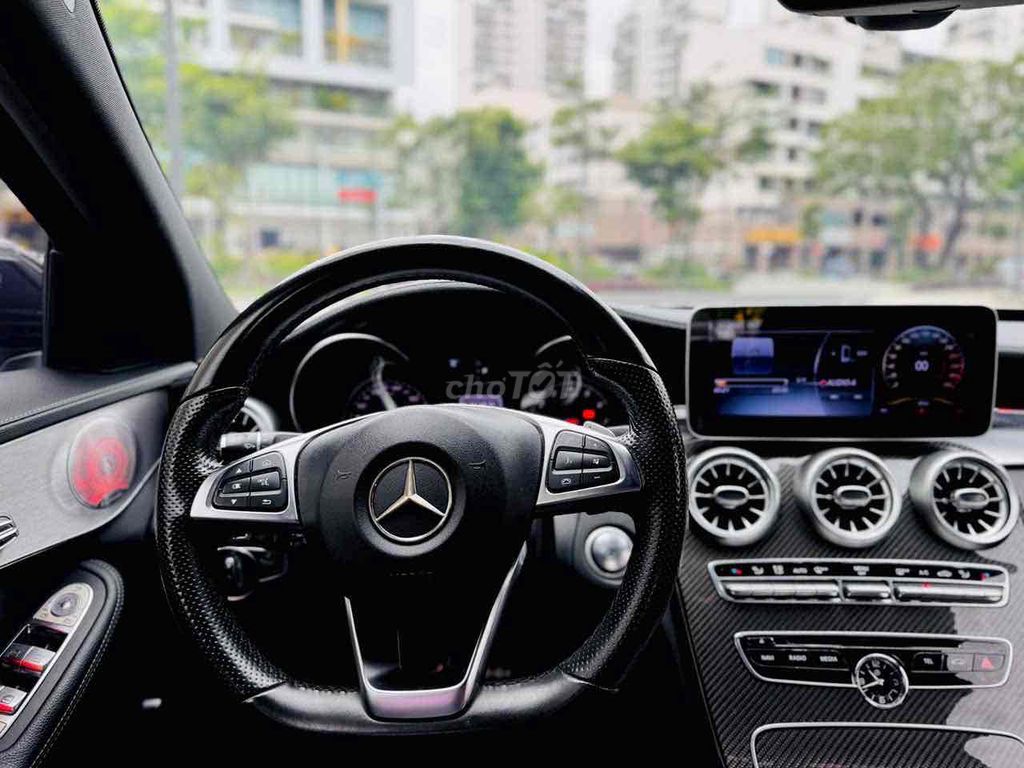 Mercedes Benz C300 AMG 2018. Mua bán Ô tô tại Quận 7 Tp Hồ Chí Minh được đăng bởi Cherry hình 12