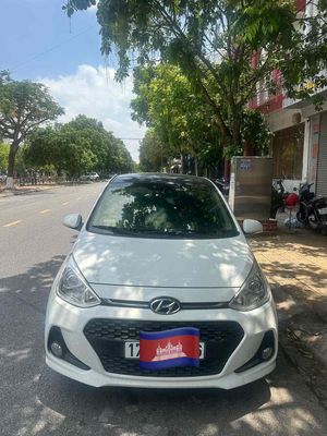 Hyundai Grand i10 Trắng 5 chỗ 54846 km