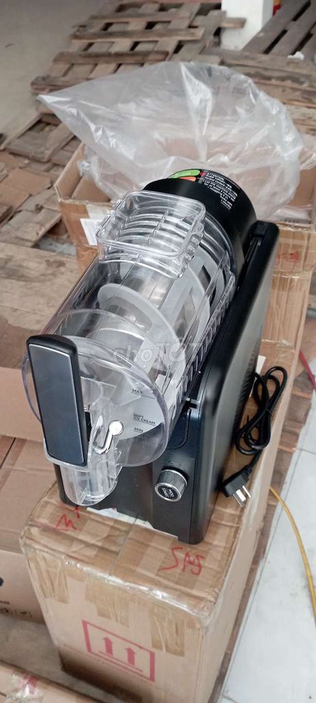 Máy làm đồ uống lạnh Đen. Mua bán Bếp, lò, đồ điện nhà bếp tại Quận Liên Chiểu Đà Nẵng được đăng bởi LIBAI CỬA HÀNG hình 1