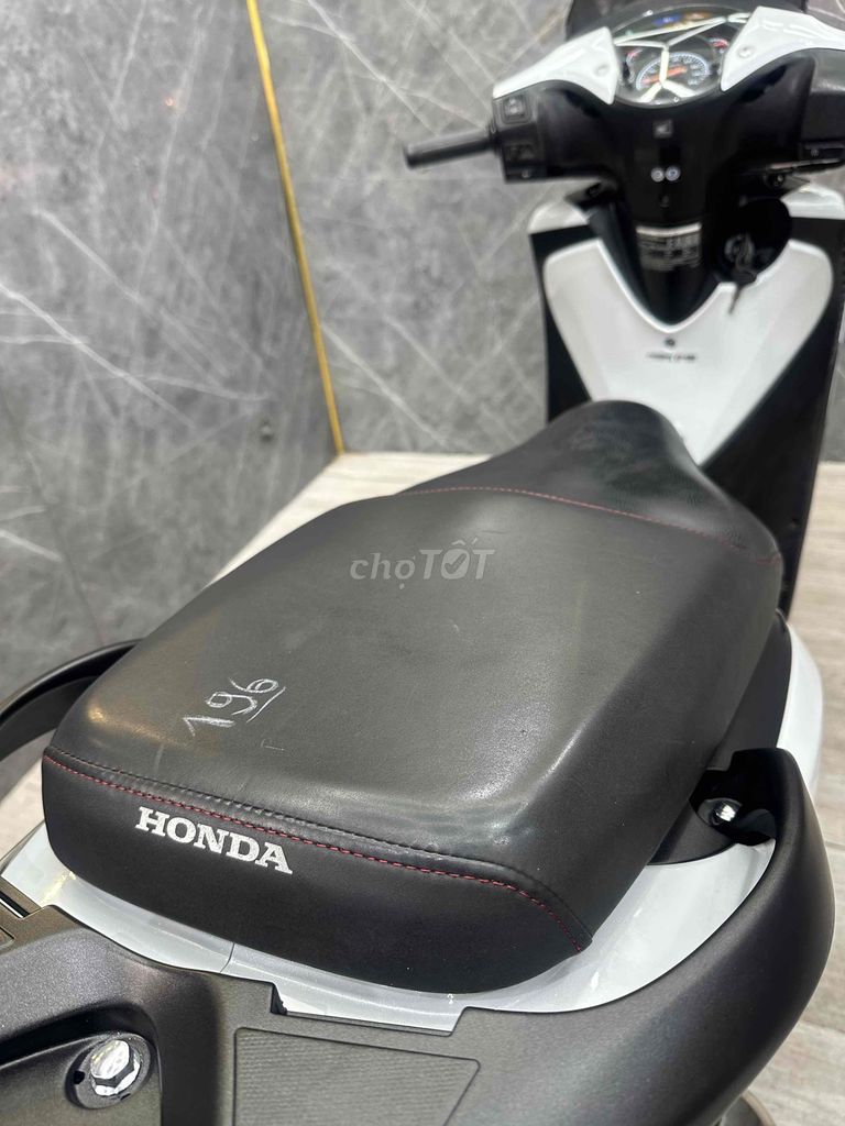 2011 Дуршлаг 150i SM108 с системой BS