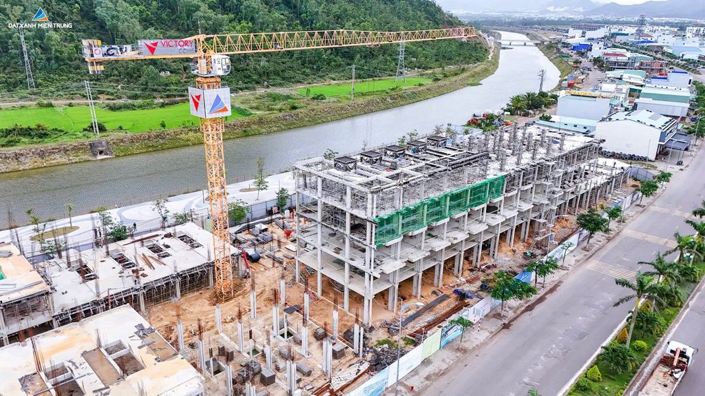 Nhà 5 tầng đường hùng vương -tp quy nhơn giá rẻ nhất khu vực,hàng hiếm Nhà 5 tầng đường hùng vương -tp quy nhơn giá rẻ nhất khu vực,hàng hiếm