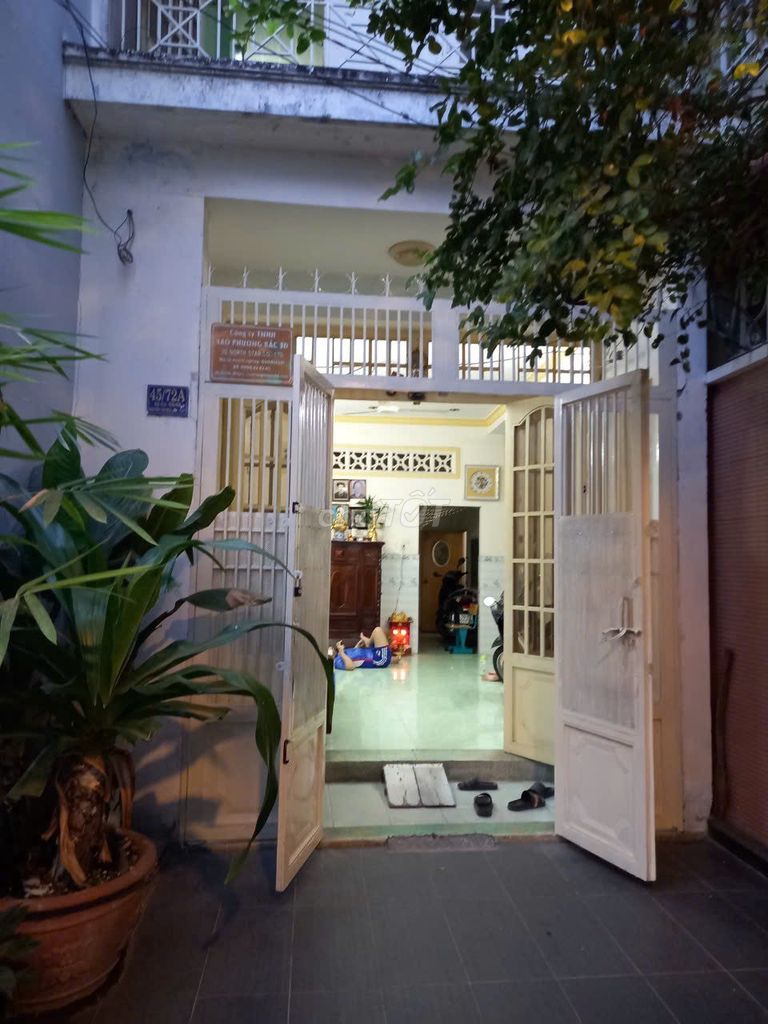 Nhà hẻm xe tải quay đầu ra được!