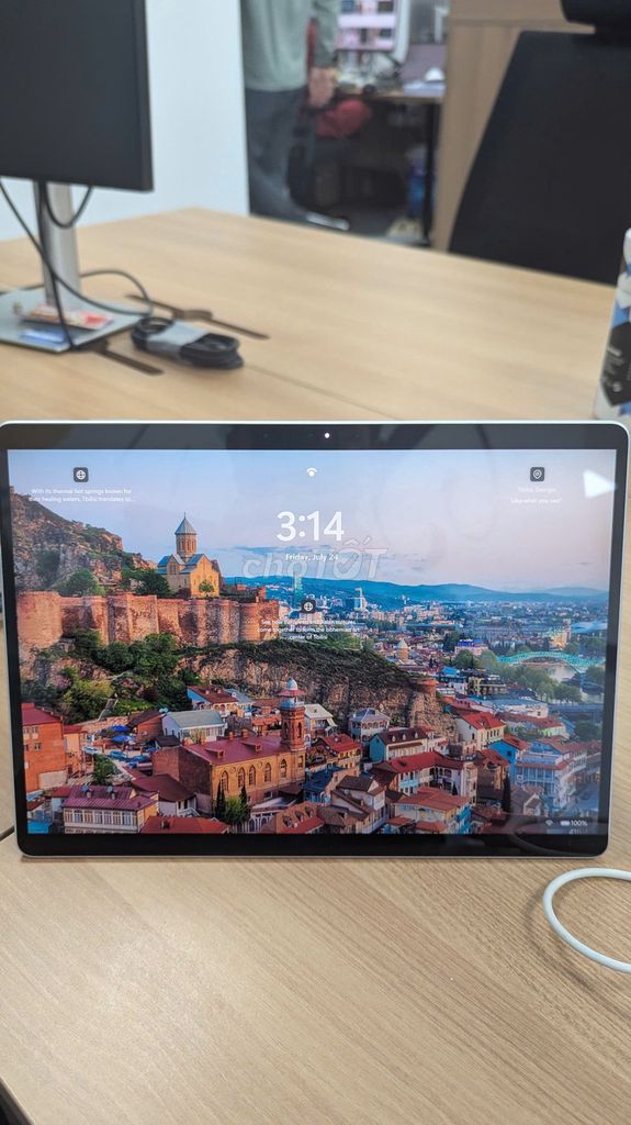 Microsoft Surface Pro 9 Bạc 16GB/256GB. Mua bán Laptop tại Quận 6 Tp Hồ Chí Minh được đăng bởi Trần Nguyên Tá hình 1