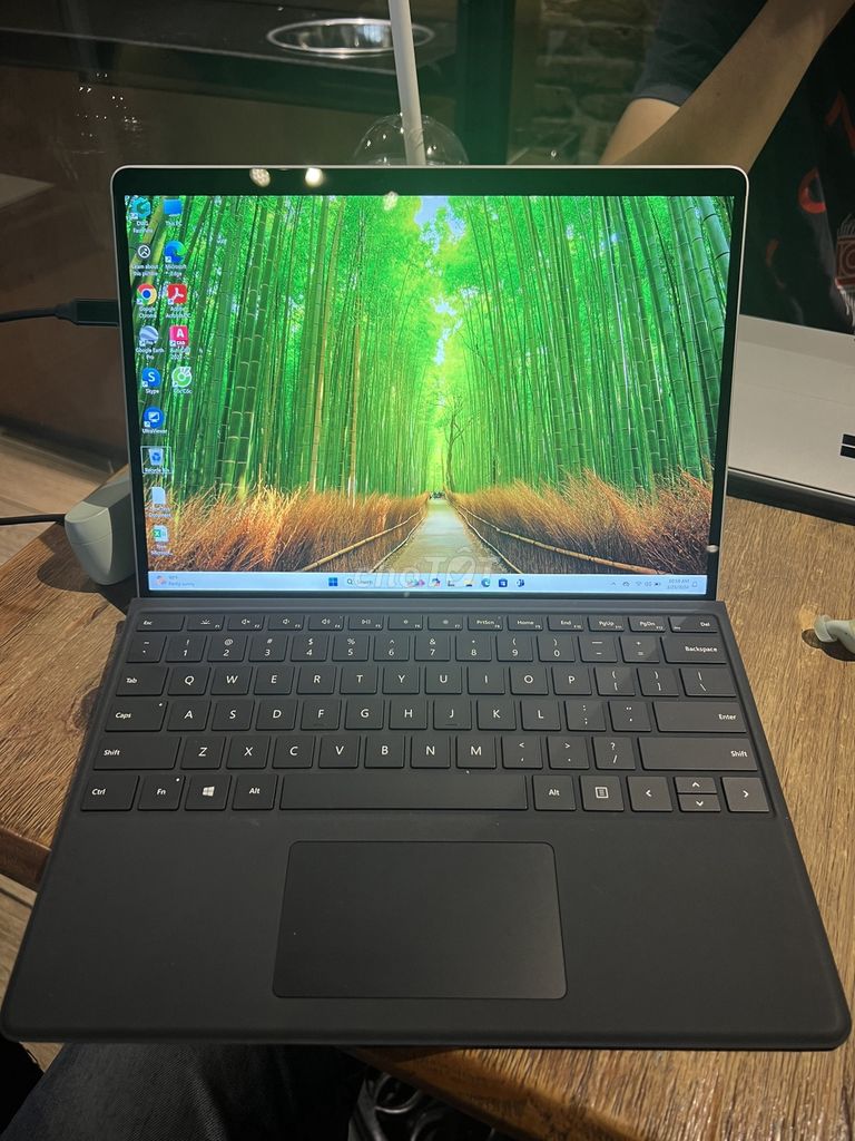 Surface Pro X SQ2- 16-256gb bản LTE 5g siêu đẹp. Mua bán Laptop tại Quận Gò Vấp Tp Hồ Chí Minh được đăng bởi Linh Surface Bảo Bảo hình 4