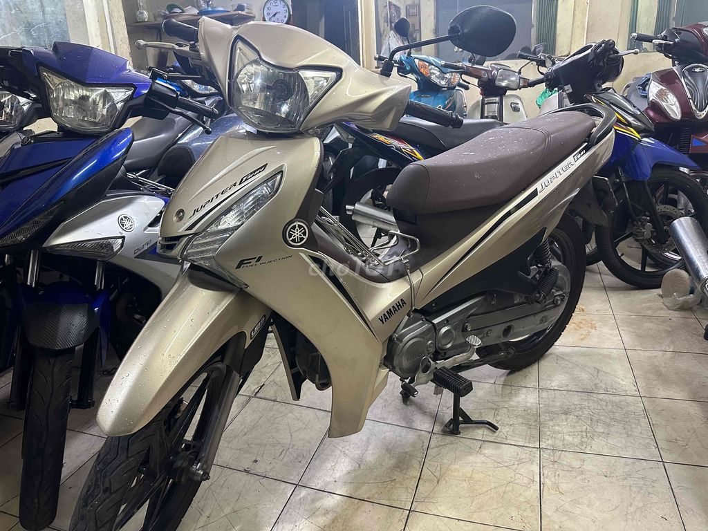 jupiter finn 2022.xe zin đẹp.BSTP 1 chủ công chứng. Mua bán Xe máy tại Quận Bình Thạnh Tp Hồ Chí Minh được đăng bởi Cửa hàng bán xe cũ hcm bình thạnh hình 3