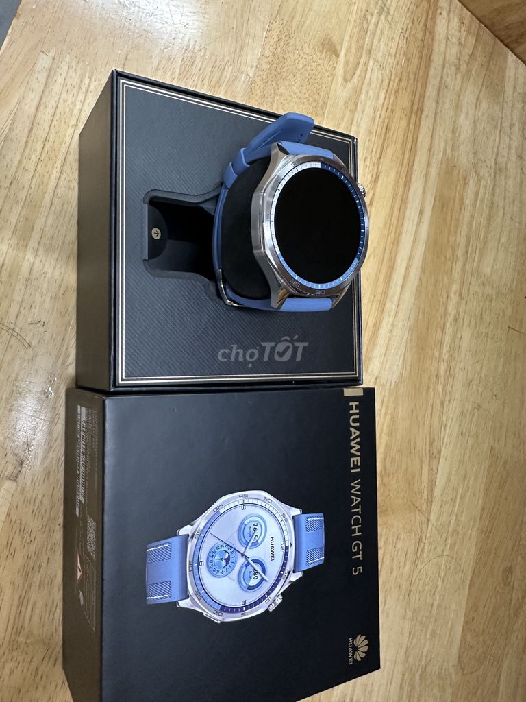 Huawei Watch GT 5 Dây vải Xanh. Mua bán Thiết bị đeo thông minh tại Quận Bình Thạnh Tp Hồ Chí Minh được đăng bởi Huy Hoàng hình 1