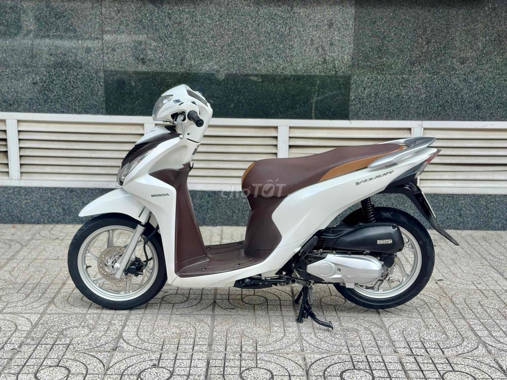 cần bán vision 2018 smarkey .bs thành phố ,9chủ. Mua bán Xe máy tại Quận 10 Tp Hồ Chí Minh được đăng bởi tuấn hình 1