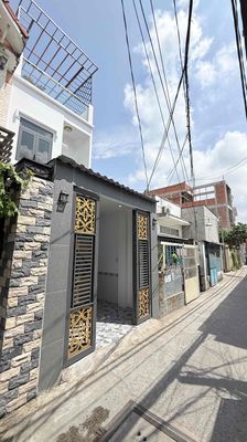 ✅Nhà 3 tầng 4pn, ngay cầu Phú Xuân, có bãi đậu 🚘 xe hơi🏡
