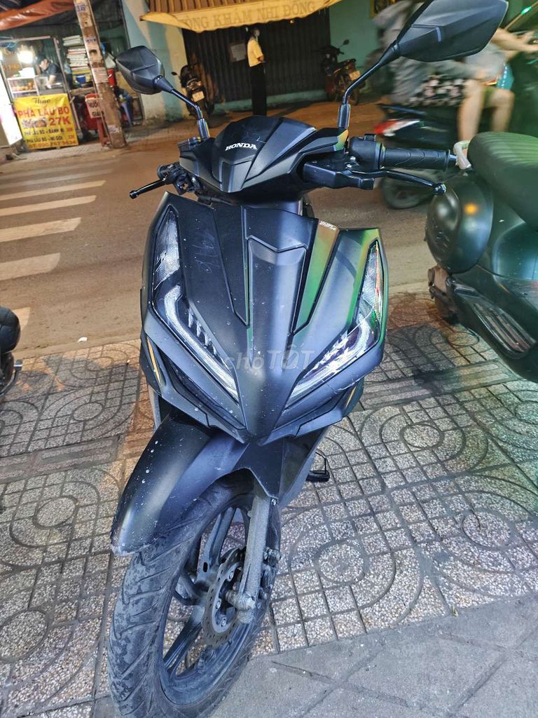 Kẹt tiền cần bán lại Vario date 2025 nhập Indo. Mua bán Xe máy tại Huyện Nhà Bè Tp Hồ Chí Minh được đăng bởi Hoàng Vũ hình 2