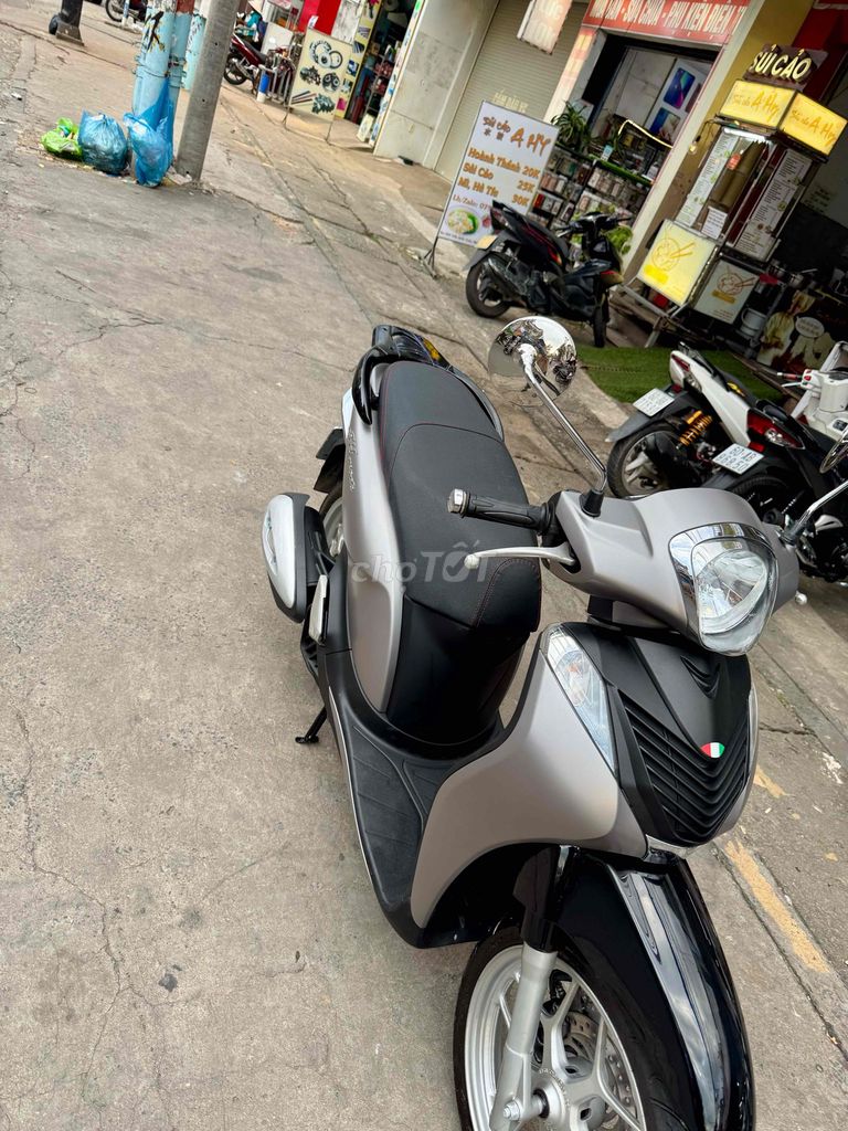 Honda SH Mode 2015 Xám đen. Mua bán Xe máy tại Thành phố Biên Hòa Đồng Nai được đăng bởi XE MÁY CŨ THÀNH MỸ  hình 3