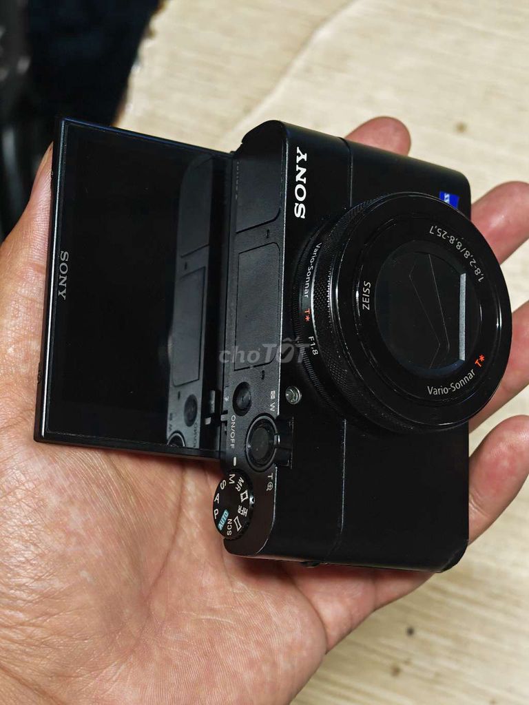 Máy ảnh Sony RX100 Mark V Đen. Mua bán Máy ảnh, Máy quay tại Quận Nam Từ Liêm Hà Nội được đăng bởi win hình 1