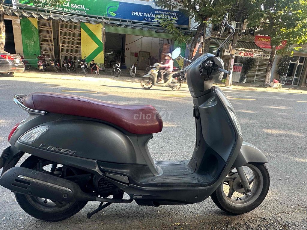 Cần bán xe nhà đang đi nữ dùng nên giữ gìn. Mua bán Xe máy tại Quận Thanh Khê Đà Nẵng được đăng bởi Mít Non hình 4