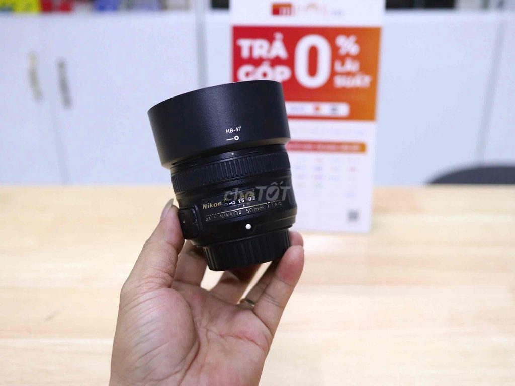 Bán lens nikon 50f1.8 G Lens đẹp,kính đẹp cap hood