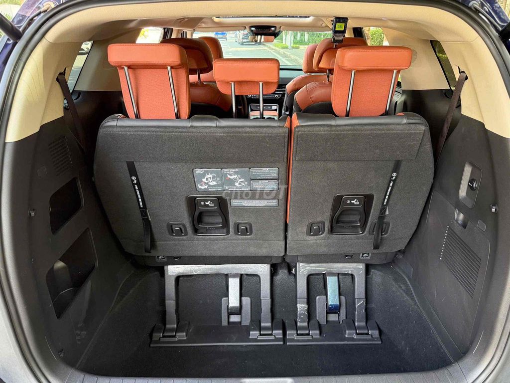 CẦN BÁN KIA CANIVAL 2.2D SINGNATURE MODEL 2025. Mua bán Ô tô tại Quận Bắc Từ Liêm Hà Nội được đăng bởi Mr PHÁT THÁI HÀ AUTO hình 19