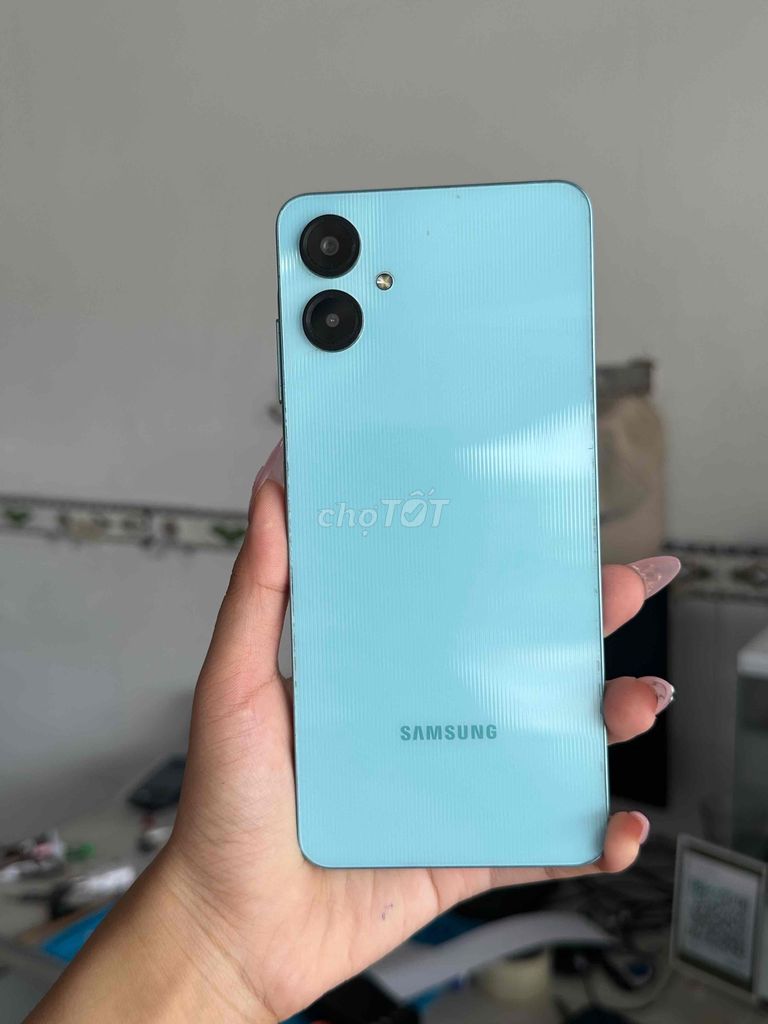 Samsung Galaxy A06 5G 128GB Xanh. Mua bán Điện thoại tại Thị xã Tân Uyên Bình Dương được đăng bởi Cửa hàng Kim Tuyến hình 1