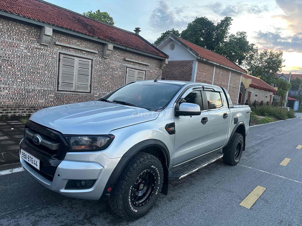 Ford Ranger 2013 XLS 2.2L 4x2 AT - 197887 km. Mua bán Ô tô tại Quận Long Biên Hà Nội được đăng bởi TOÀN THẮNG Ô TÔ KINH BẮC hình 2