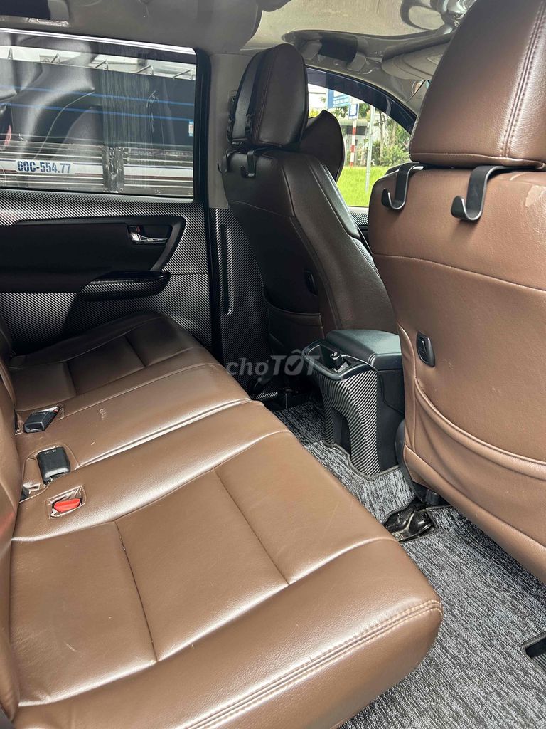 Toyota Fortuner 2019 2.4G 4x2 MT - 220000 km. Mua bán Ô tô tại Huyện Tân Phú Đồng Nai được đăng bởi Đạt hình 7