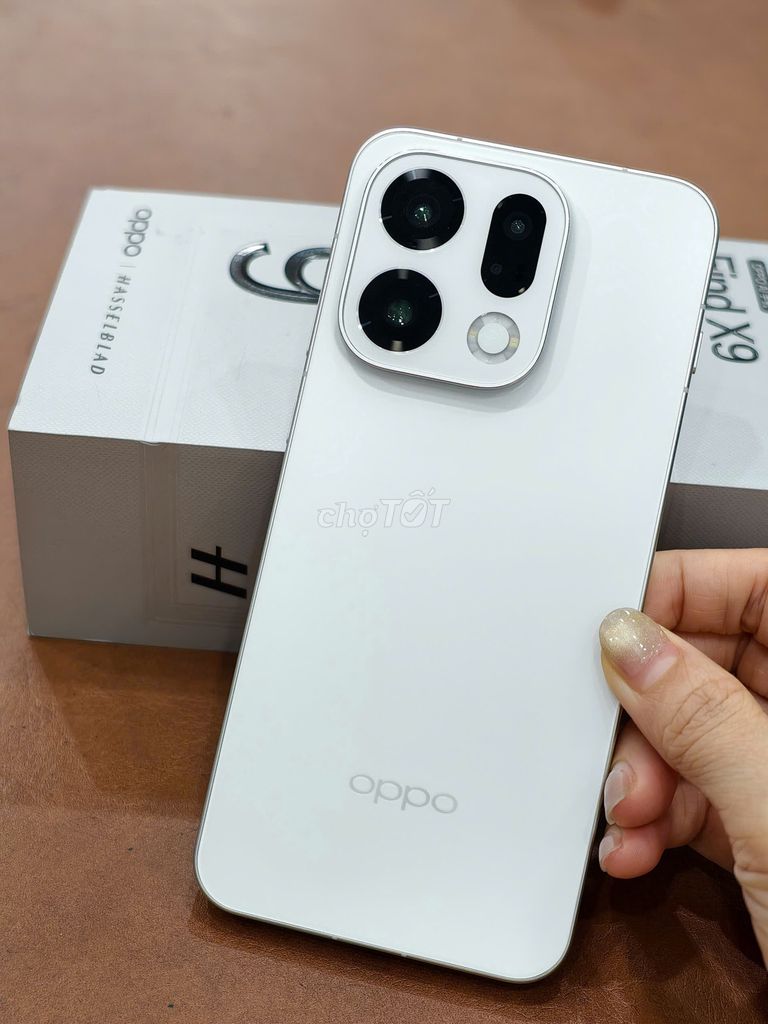 Oppo Find X9 5G bản nội địa 16-256gb Trắng Fullbox. Mua bán Điện thoại tại undefined Hà Nội được đăng bởi Hn Store hình 1