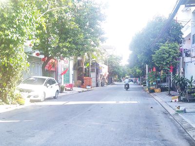 LÔ đất 100m2 đường số 3 KDC Hồng Long giá đầu tư 70tr/m2. Mua bán đất tại Thành phố Thủ Đức Tp Hồ Chí Minh được đăng bởi Anh Huy