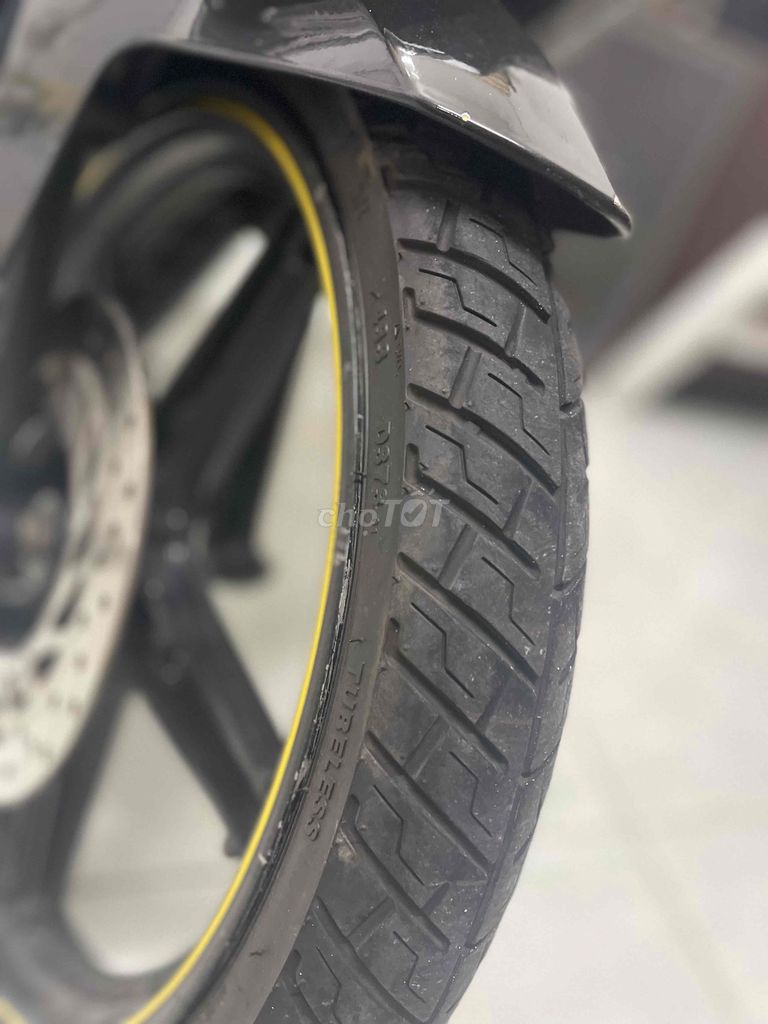 cần bán xe nhập  EX MX king còn mới zin nguyên. Mua bán Xe máy tại Thành phố Biên Hòa Đồng Nai được đăng bởi lương thanh huân hình 6