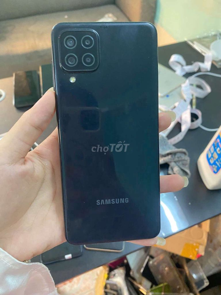 SS a22, r6 128g, zin full, sạc nhanh. Mua bán Điện thoại tại Thành phố Thủ Dầu Một Bình Dương được đăng bởi Phước Mobile hình 1