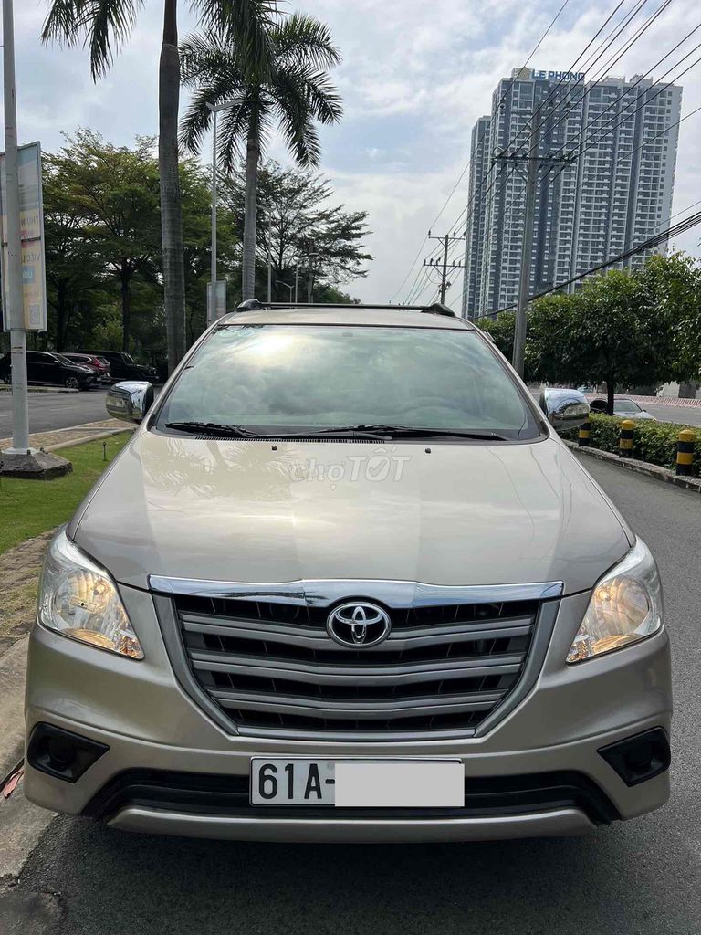 Toyota Innova 2014 E - 1 chủ mua mới xe nguyên zin