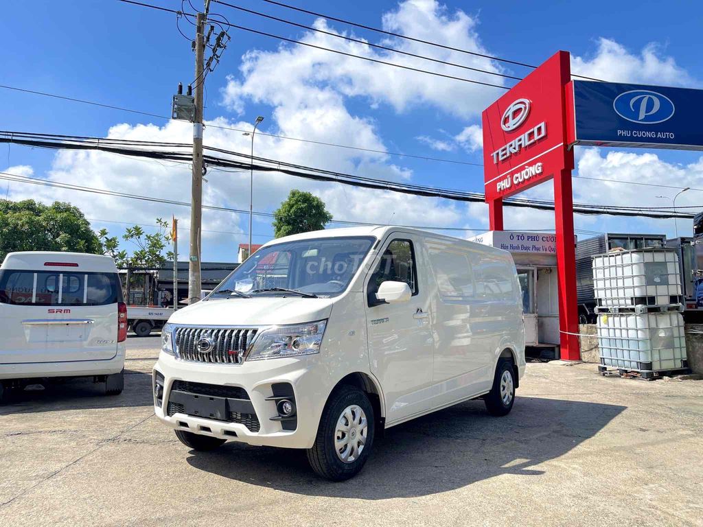 XE TẢI VAN TERA V6 THẾ HỆ MỚI 945KG CHẠY GIỜ CẤM