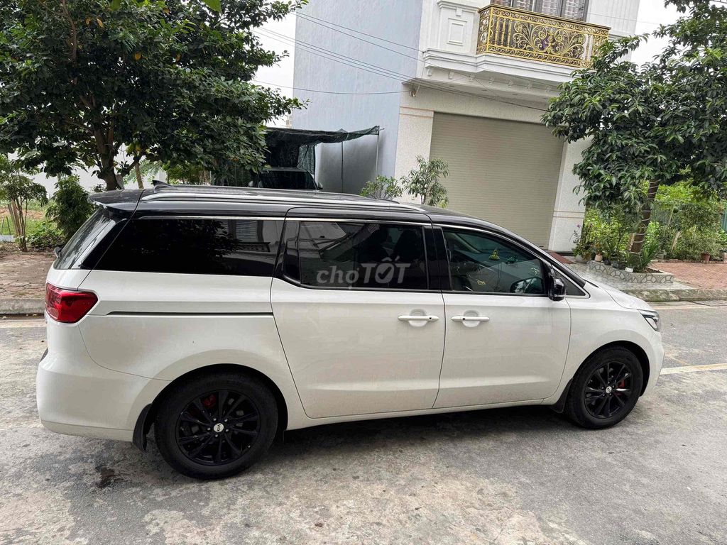 Масло Kia Sedona 2020, 10 К, белое, Вьетнам