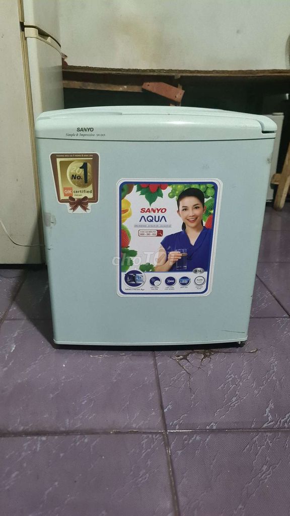 Tủ lạnh sanyo 50l sài ok bán