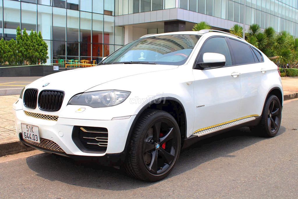 BMW X6 xDrive35i 2008 Xe Màu Trắng Nội Thất Đỏ. Mua bán Ô tô tại Quận Tân Phú Tp Hồ Chí Minh được đăng bởi HOANG SON hình 3