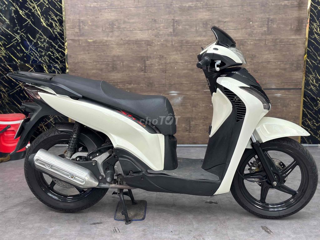 @125 úp áo Ý góp trả trước 13tr bao nợ xấu. Mua bán Xe máy tại Quận Tân Phú Tp Hồ Chí Minh được đăng bởi bình đoàn exciter BÁN TRẢ GÓP hình 4